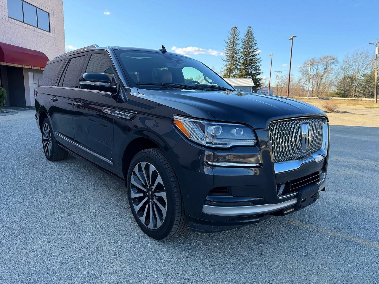 2023 Lincoln Navigator L Reserve - zdjęcie 2