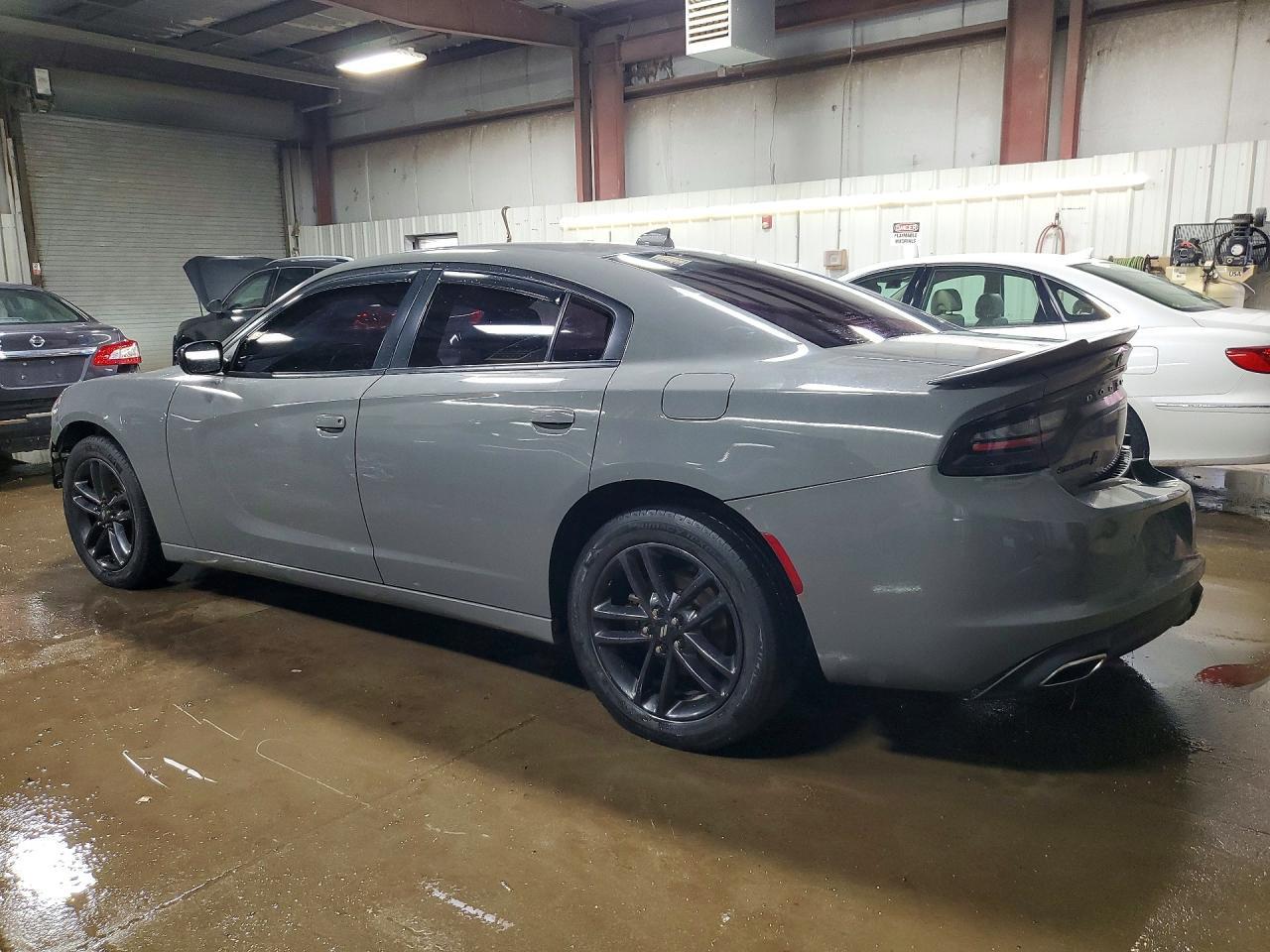 2019 Dodge Charger Sxt - zdjęcie 2