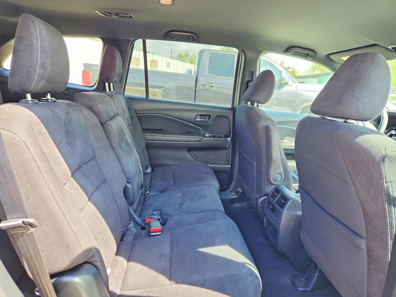 2022 Honda Pilot Sport - zdjęcie 11