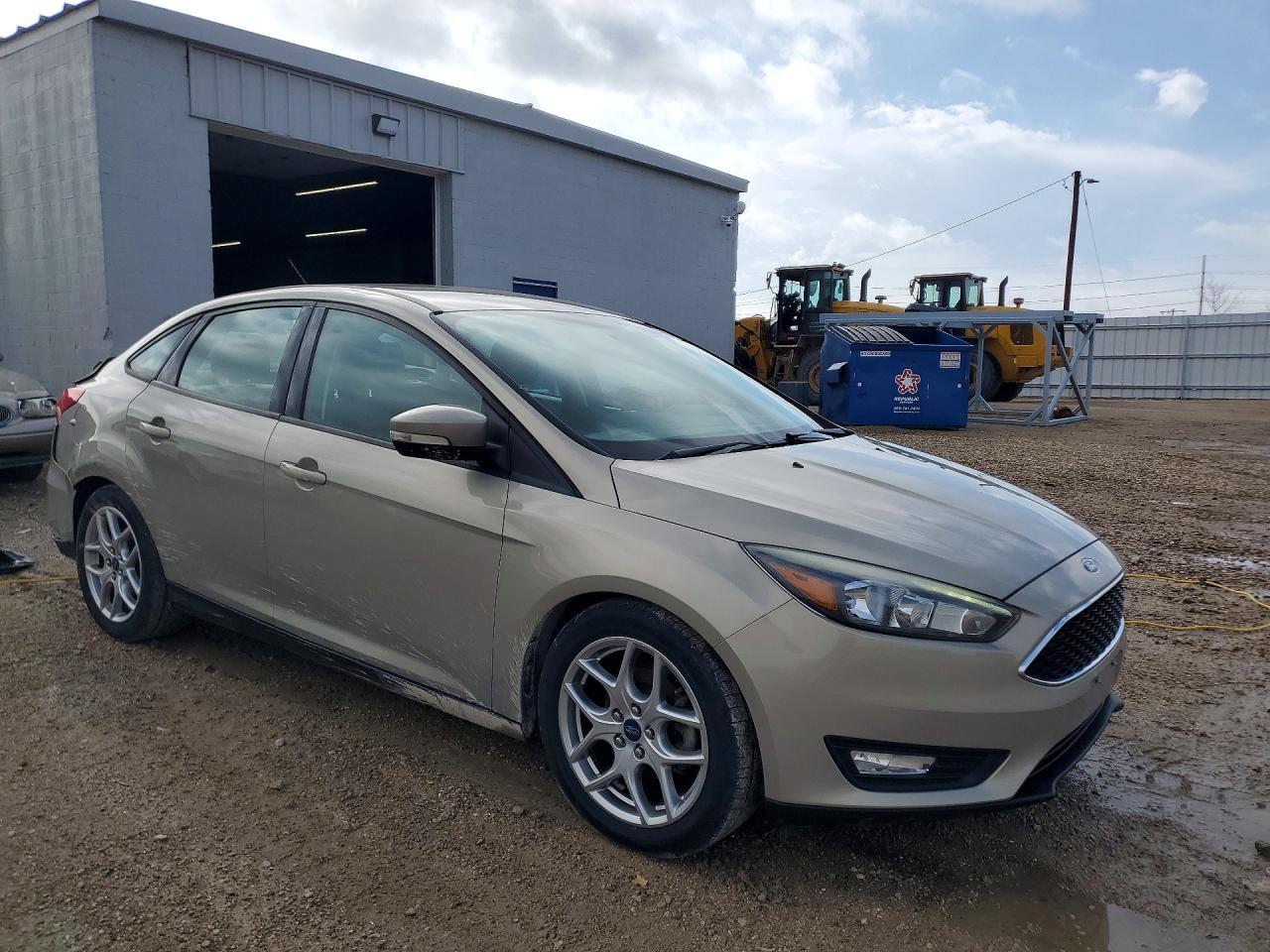 2015 Ford Focus Se - zdjęcie 4