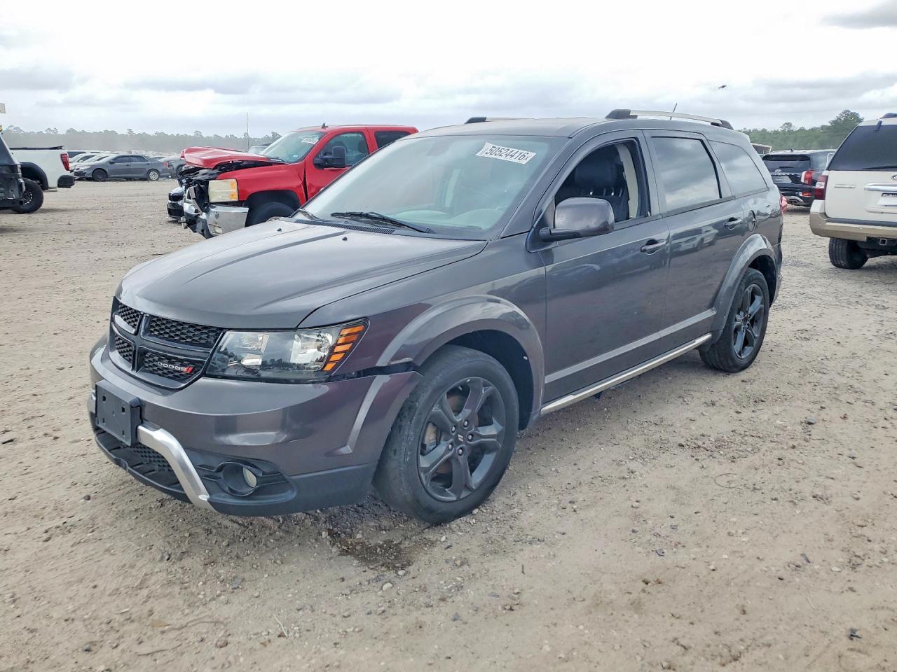 2018 Dodge Journey Crossroad - zdjęcie główne