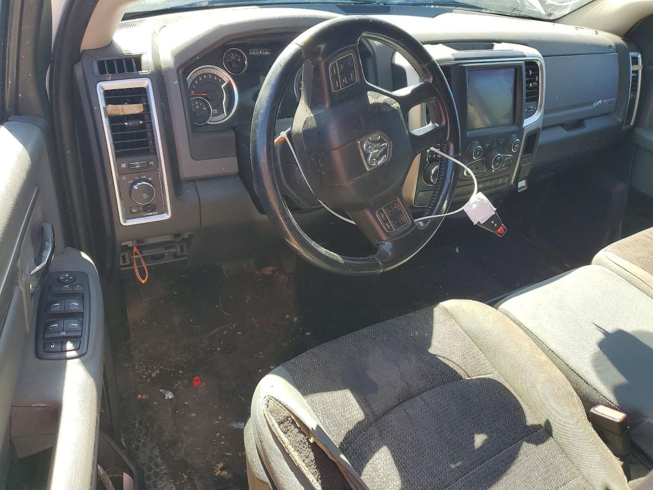 2019 Ram 1500 Classic Slt - zdjęcie 8