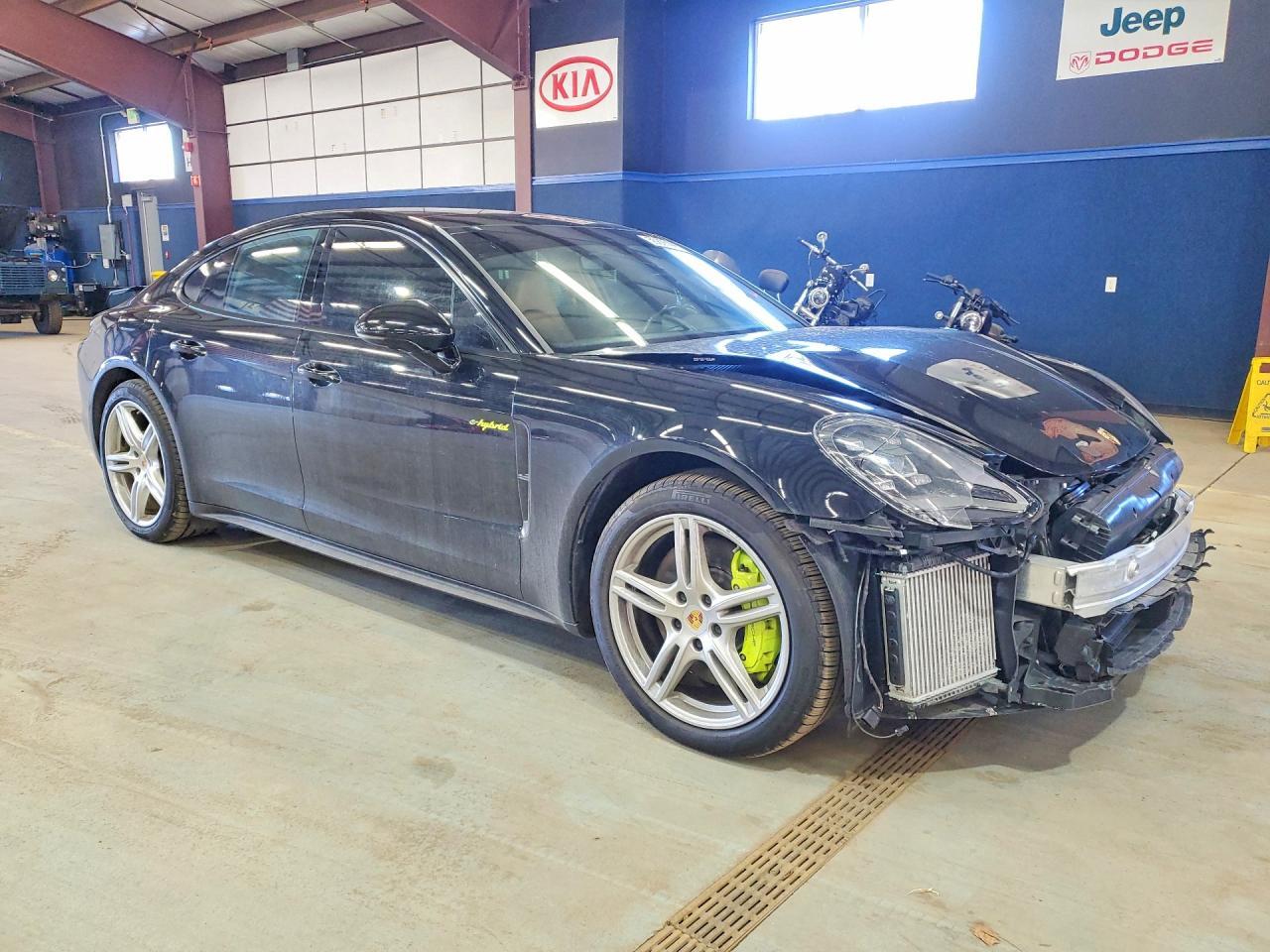 2018 Porsche Panamera 4 E-Hybrid - zdjęcie 4