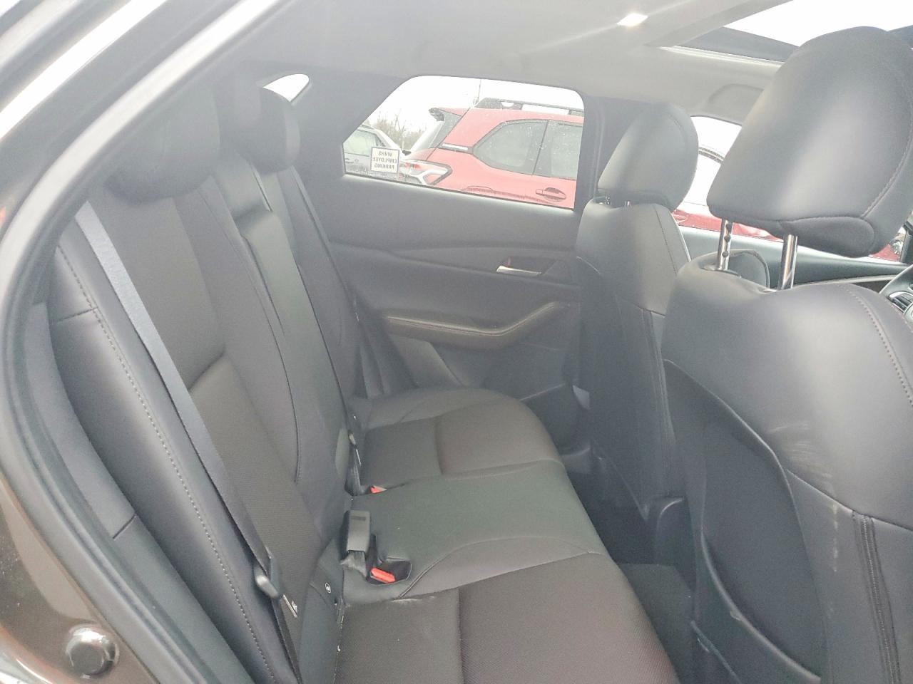 2025 Mazda Cx-30 Premium - zdjęcie 11