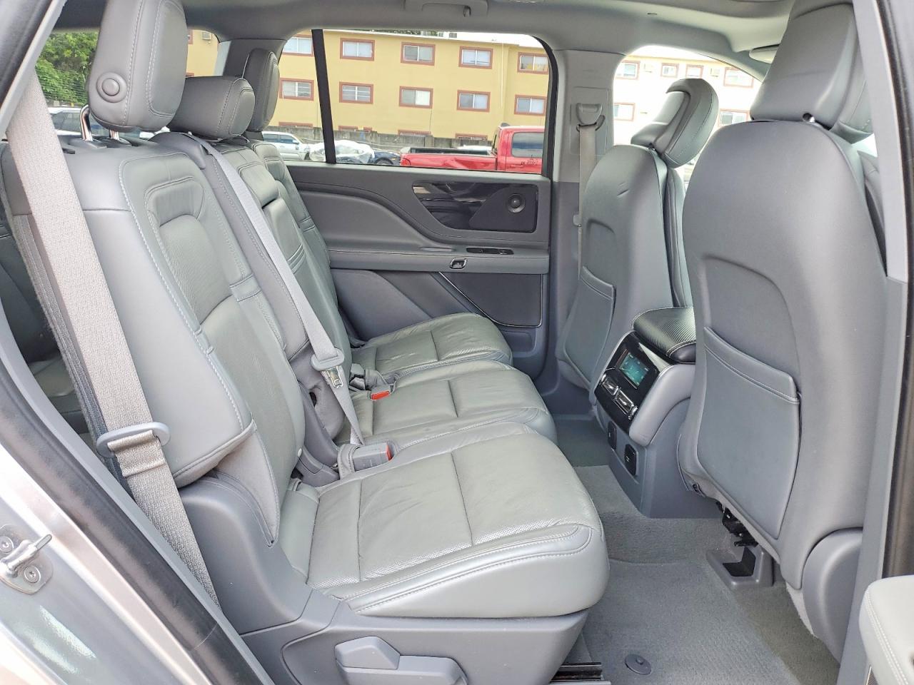 2020 Lincoln Aviator Reserve - zdjęcie 11