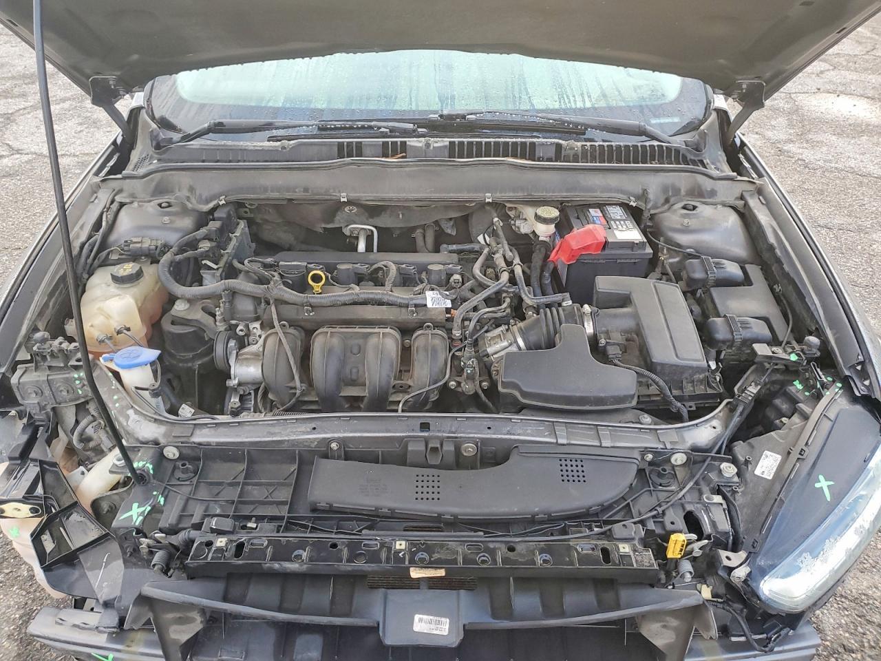 2014 Ford Fusion S - zdjęcie 11