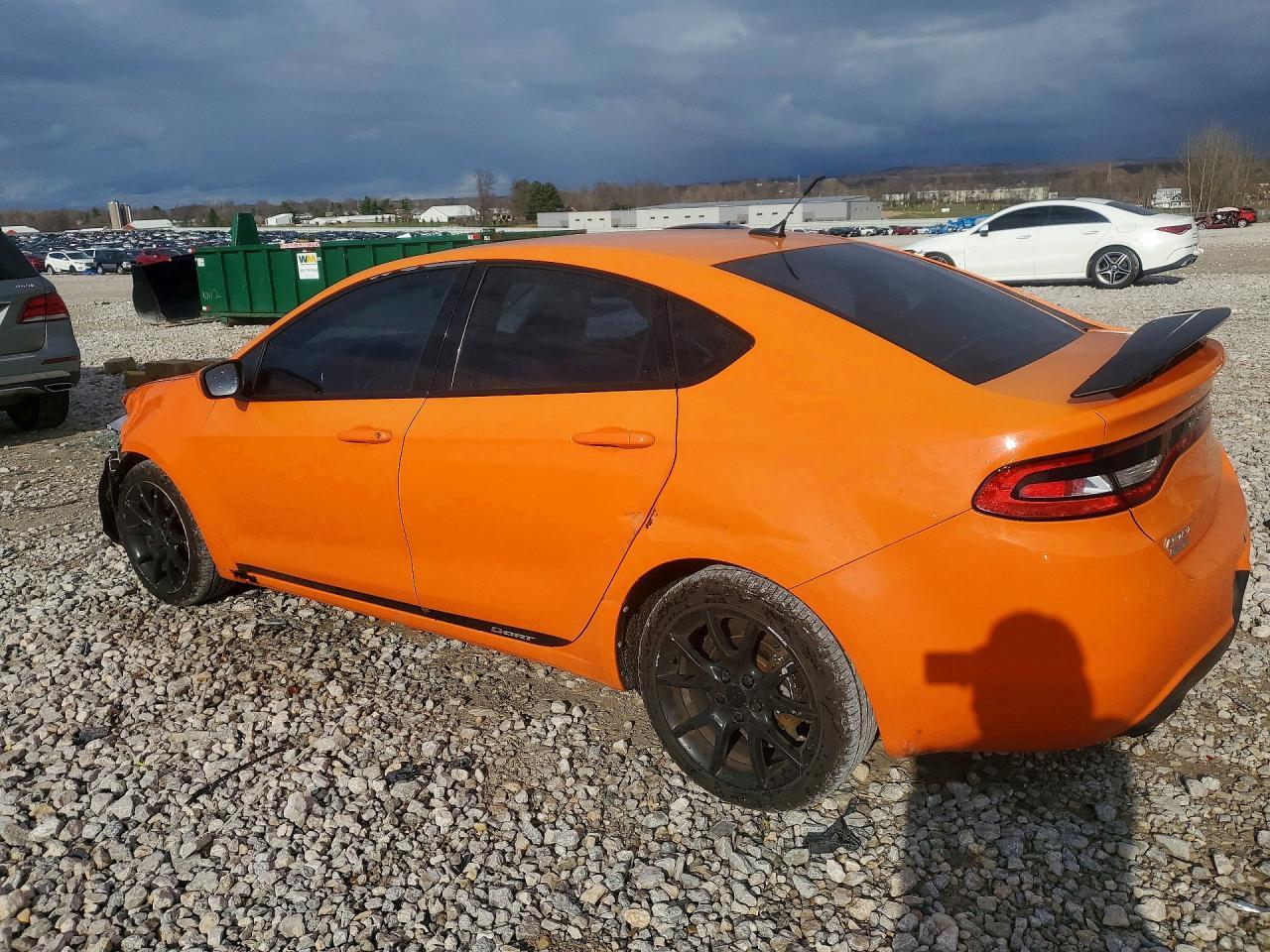 2013 Dodge Dart Sxt - zdjęcie 2