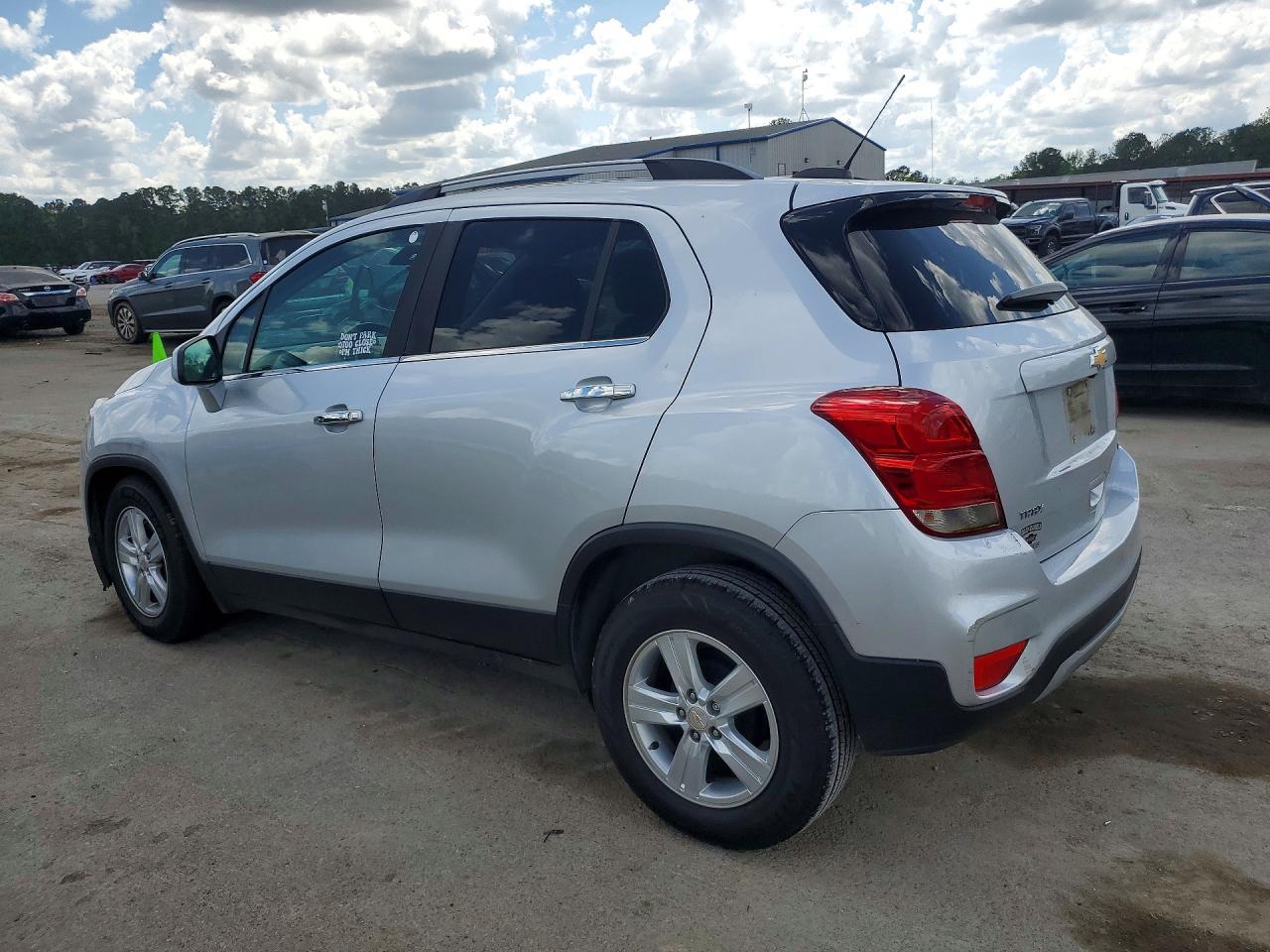 2019 Chevrolet Trax 1Lt - zdjęcie 2