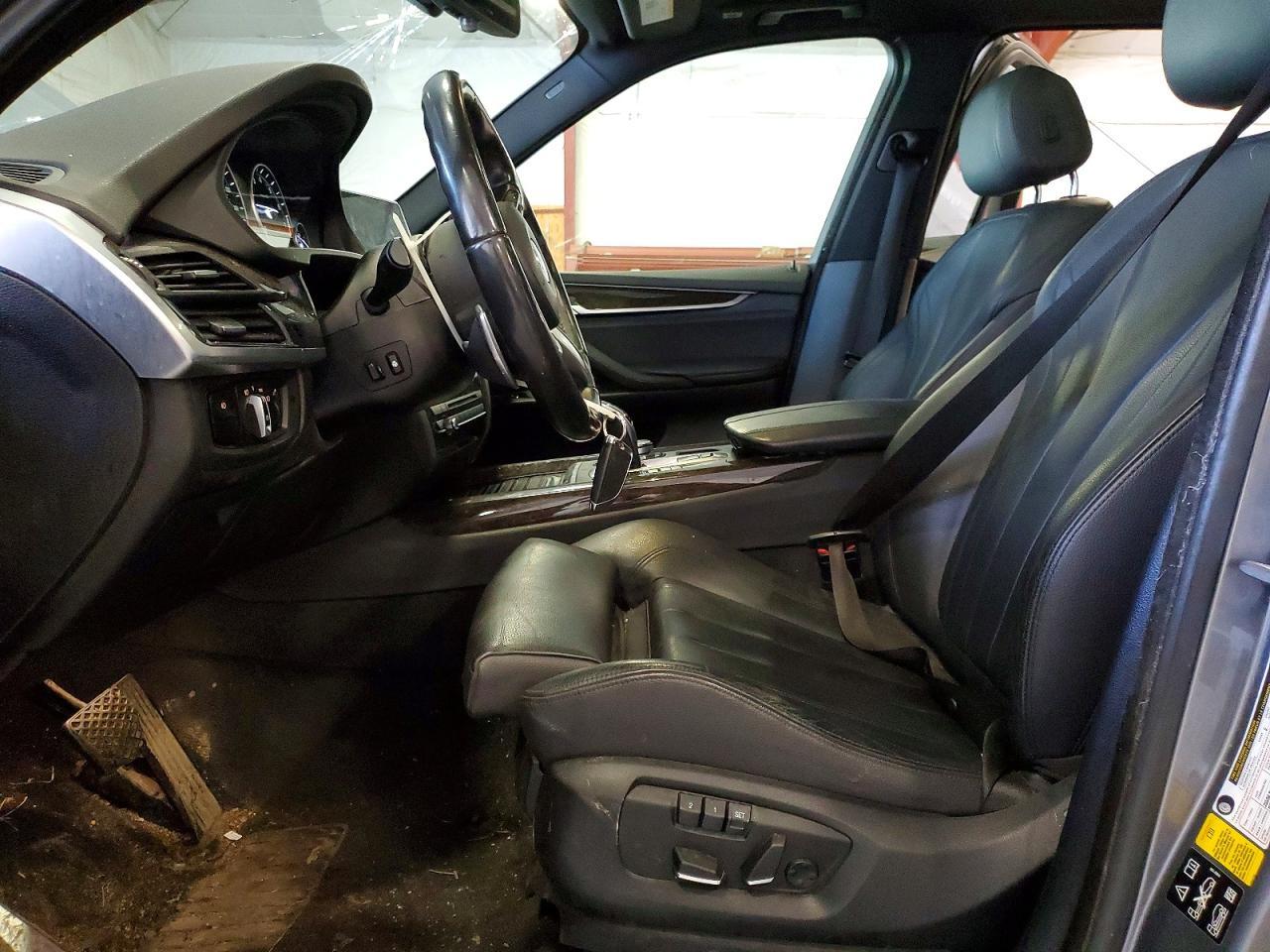 2017 BMW X5 xDrive35I - zdjęcie 7