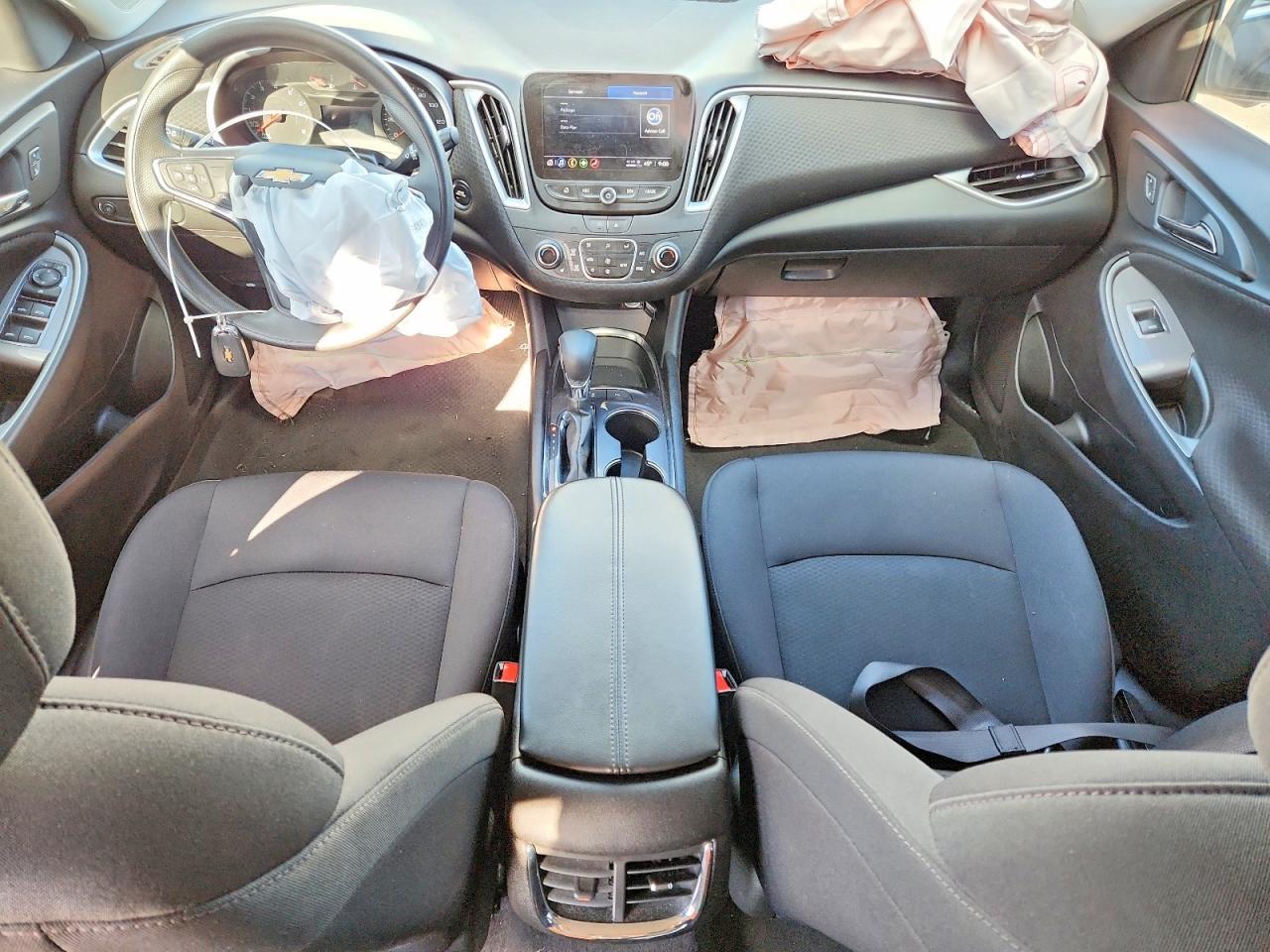 2024 Chevrolet Malibu Lt - zdjęcie 8