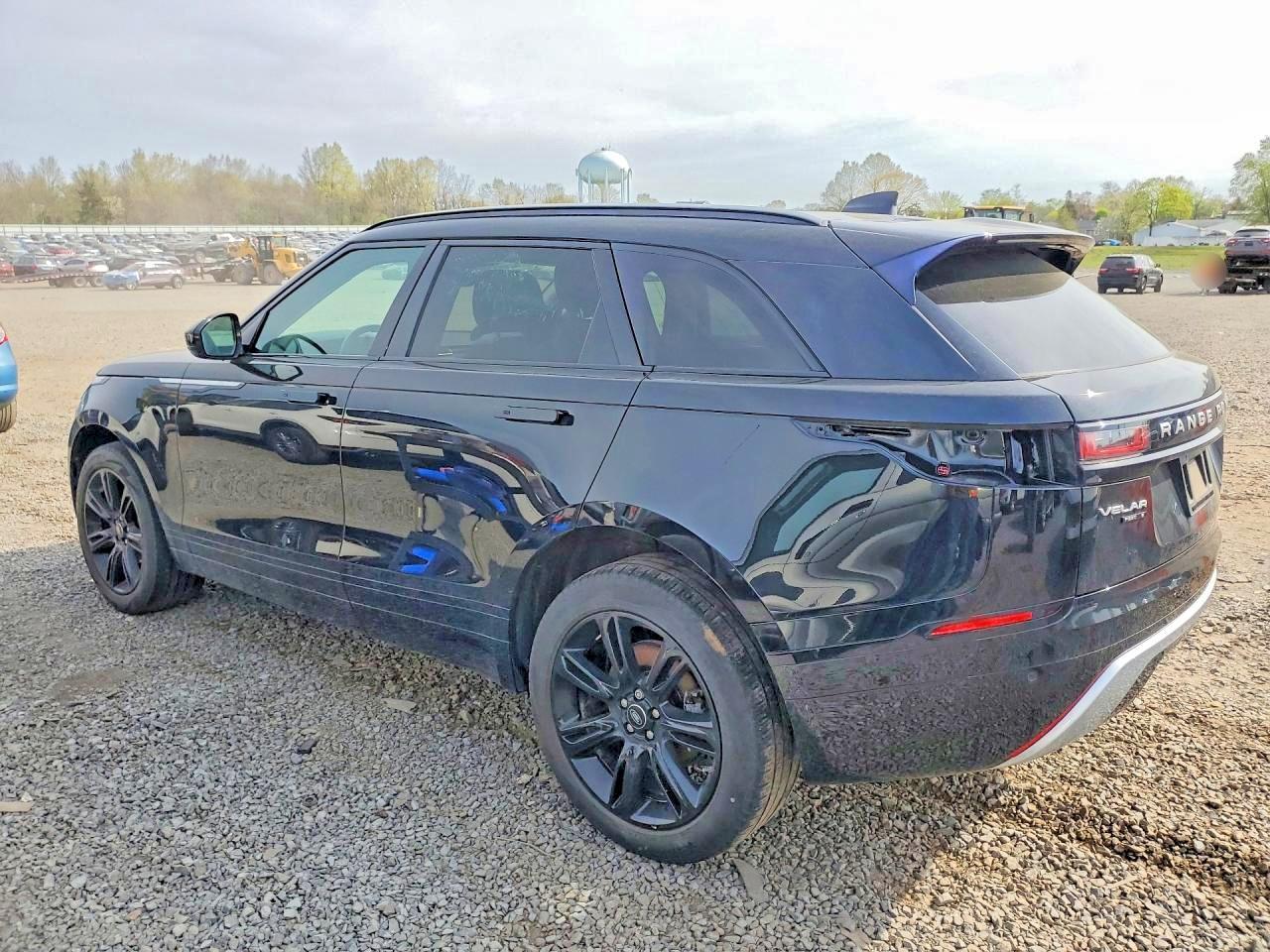 2020 Land Rover Range Rover Velar S - zdjęcie 2