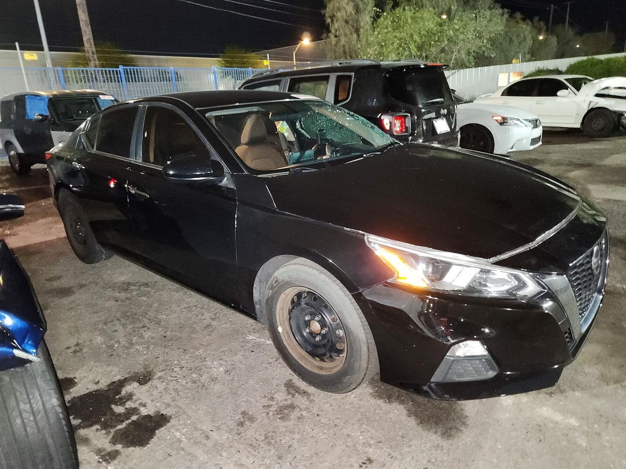 2020 Nissan Altima S - zdjęcie 4