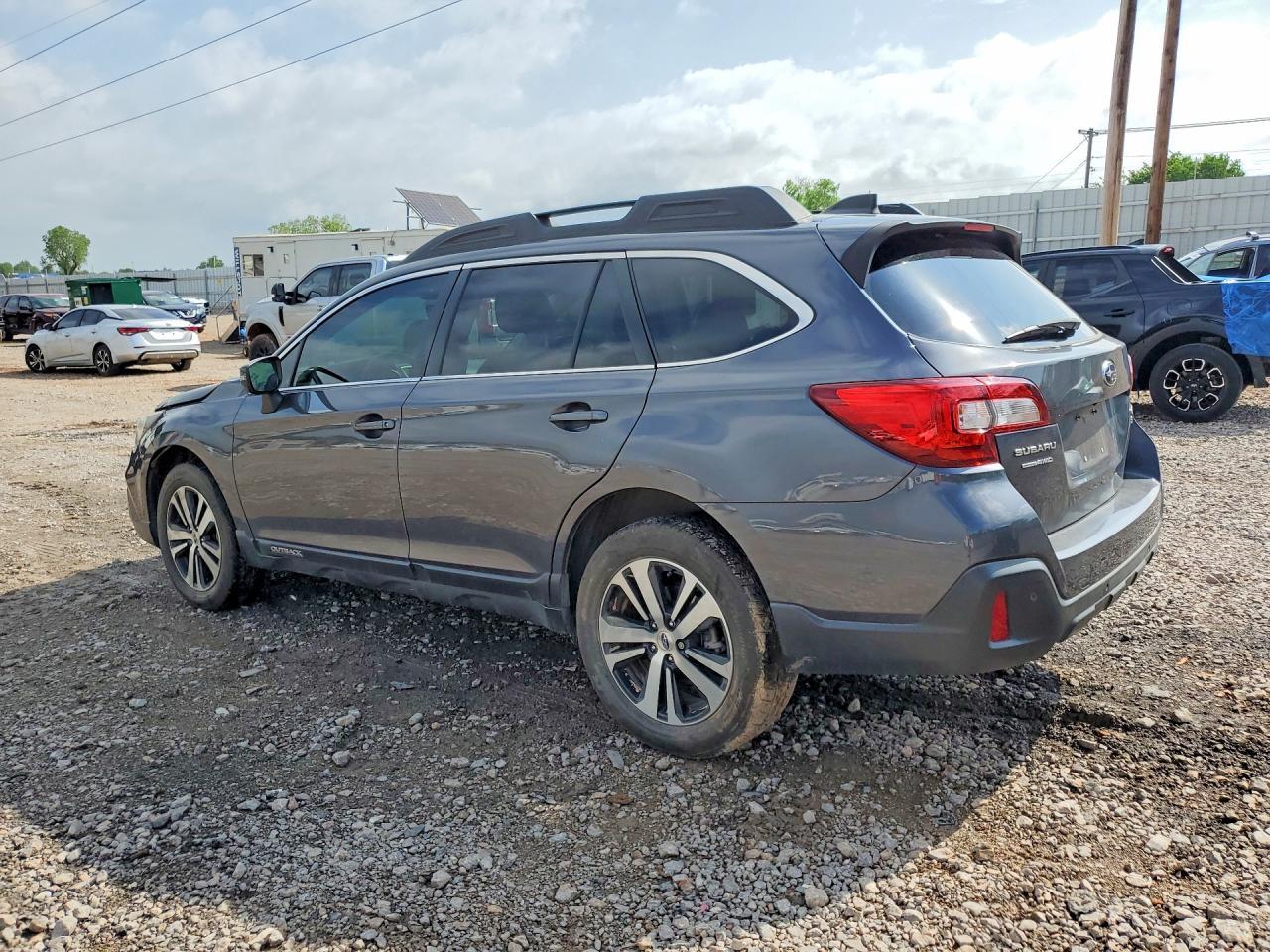 2019 Subaru Outback 3.6R Limited - zdjęcie 2
