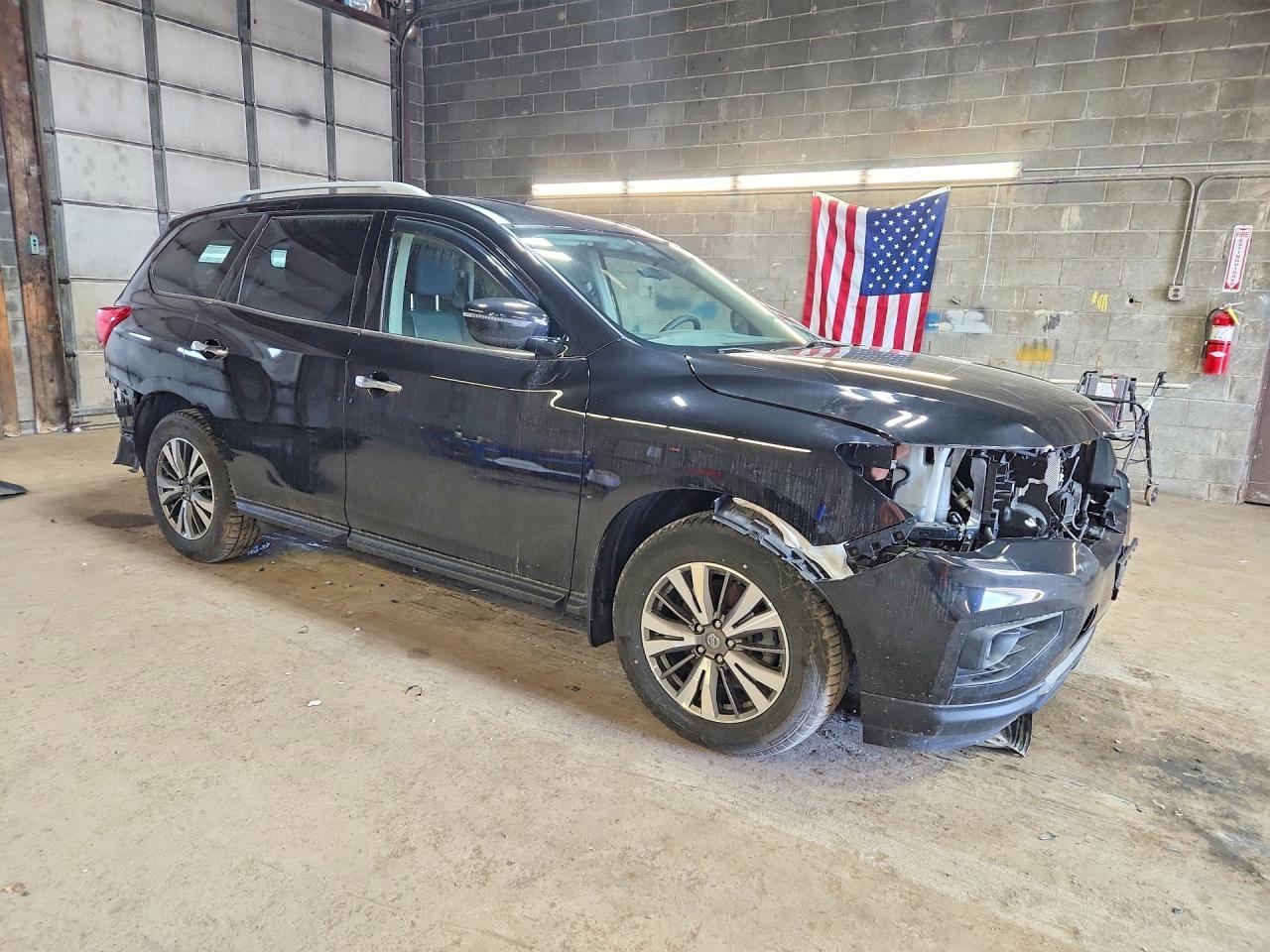 2020 Nissan Pathfinder S - zdjęcie 4