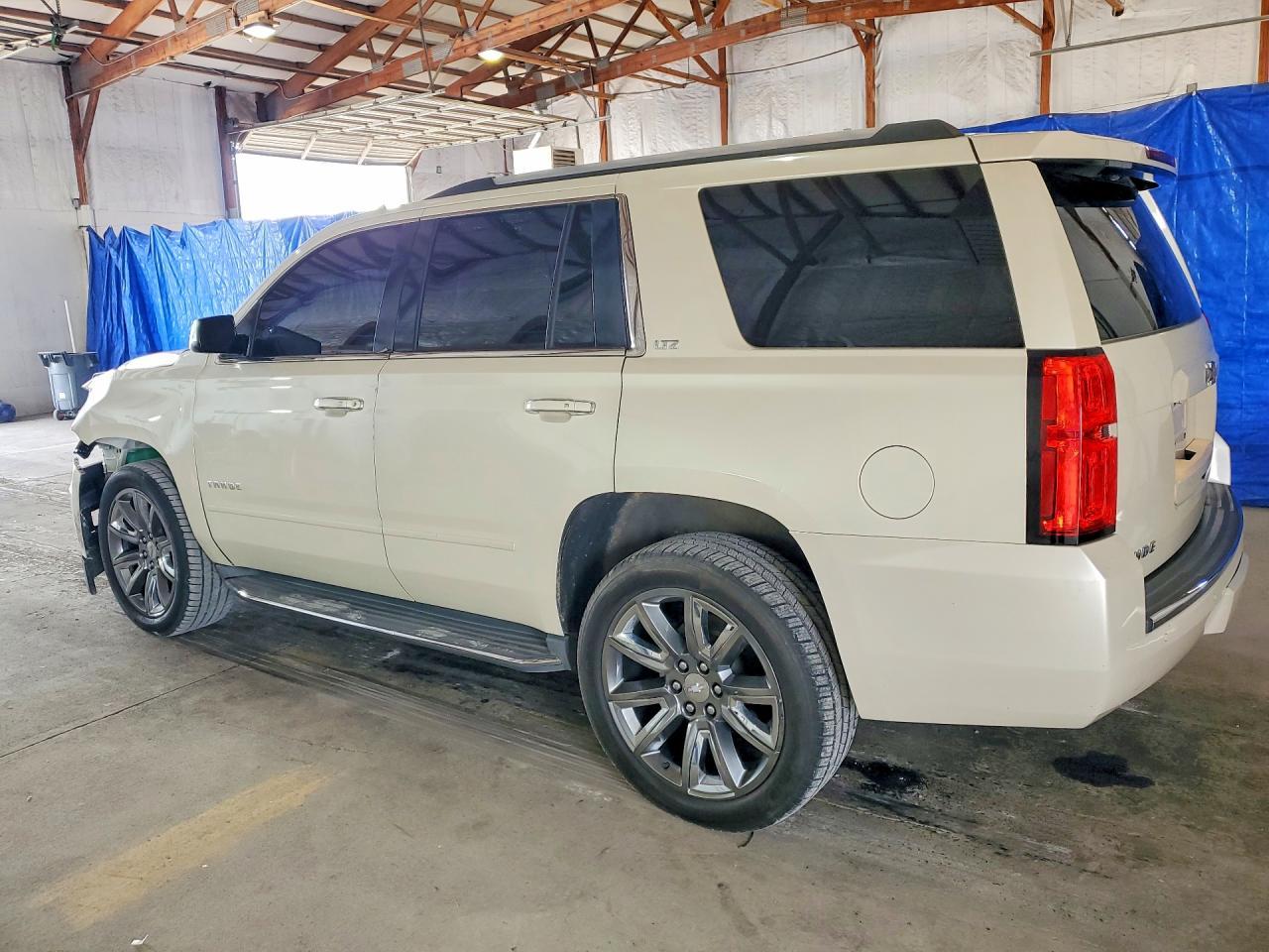 2015 Chevrolet Tahoe K1500 Ltz - zdjęcie 2