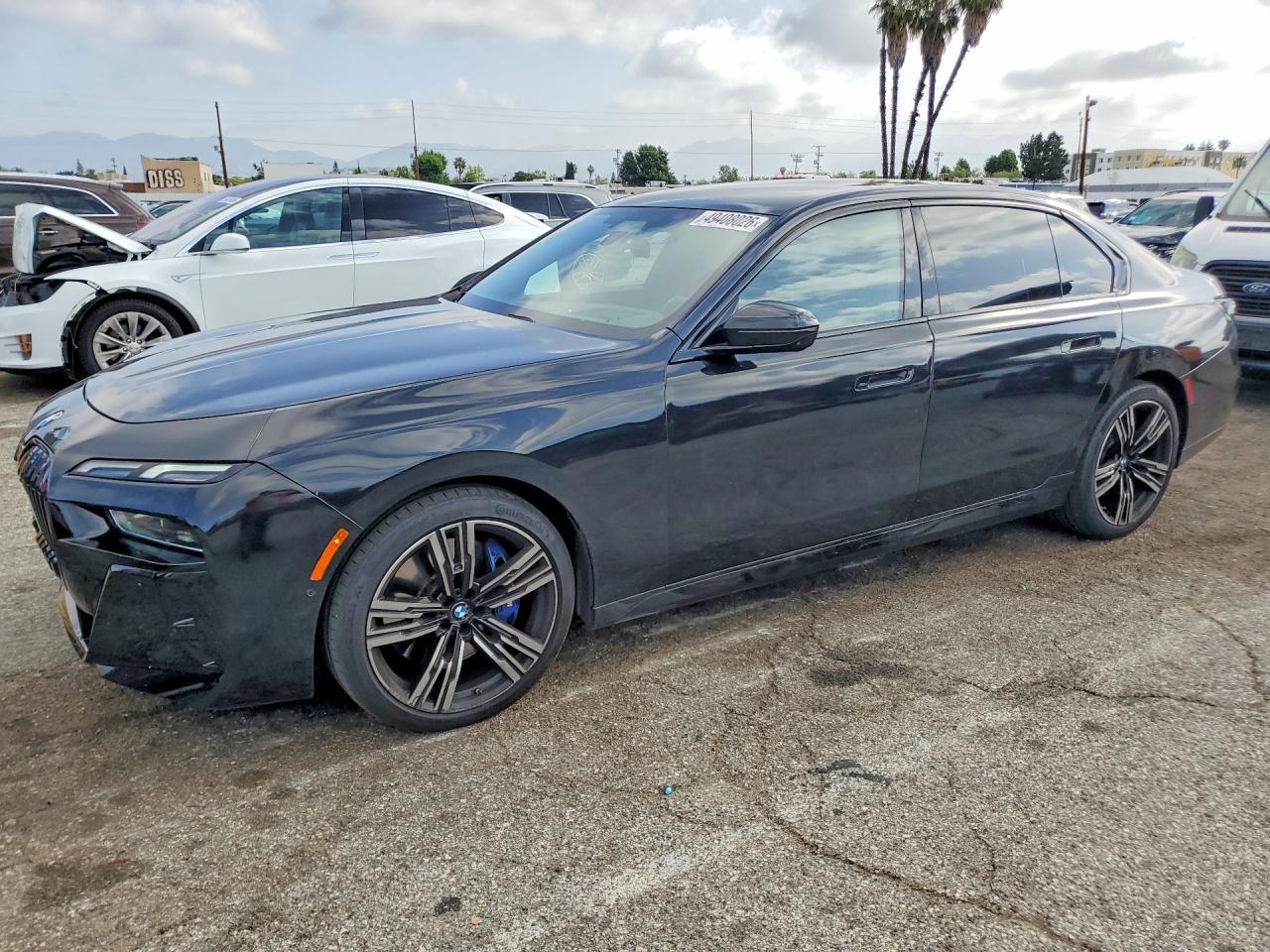 2023 BMW 740 I - zdjęcie główne