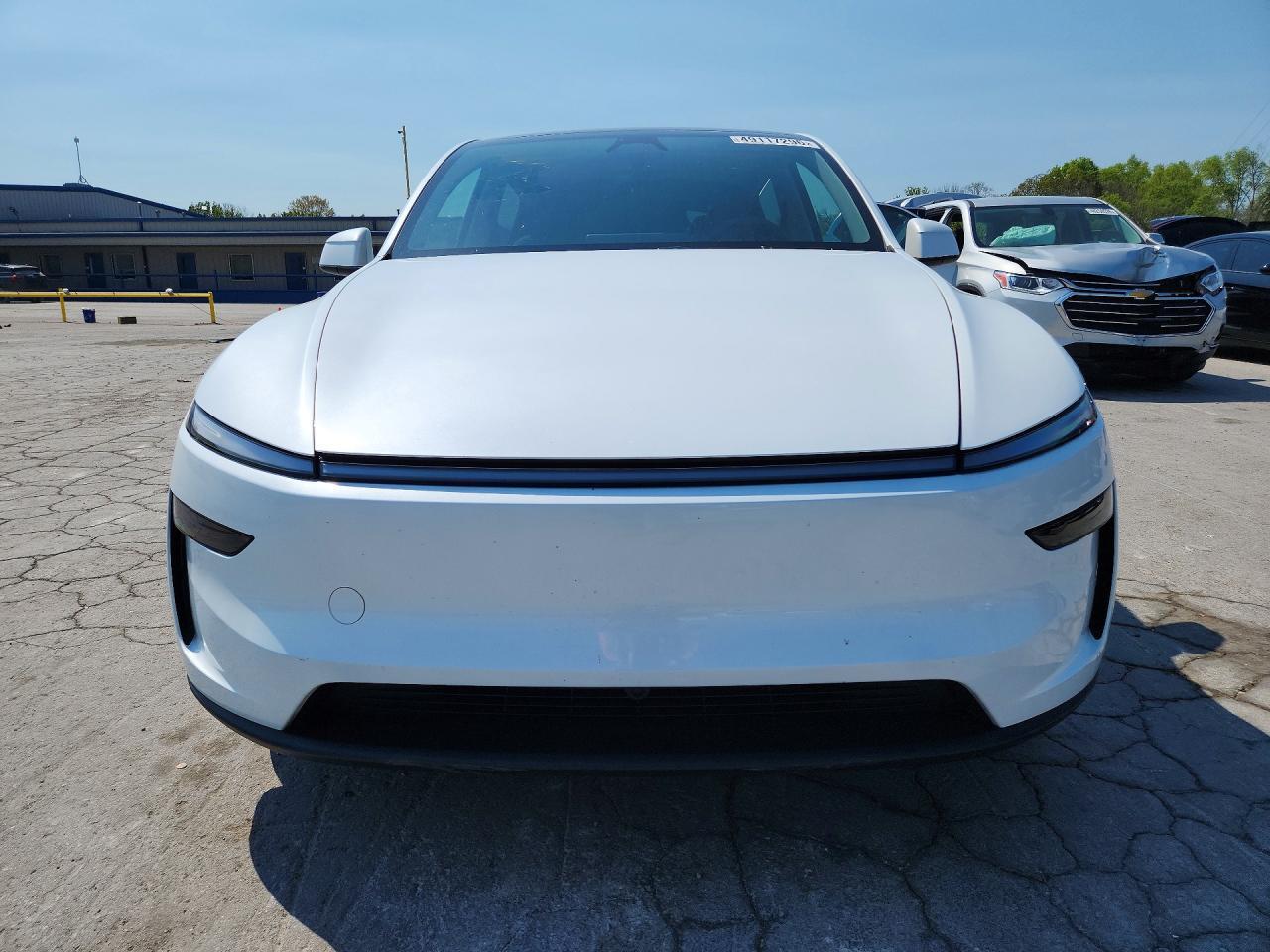 2026 Tesla Model Y - zdjęcie 5