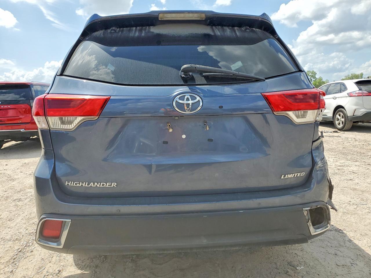 2019 Toyota Highlander Limited Platinum - zdjęcie 6