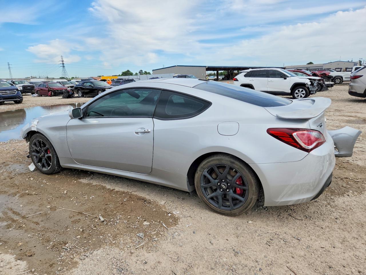 2016 Hyundai Genesis Coupe 3.8 Ultimate - zdjęcie 2