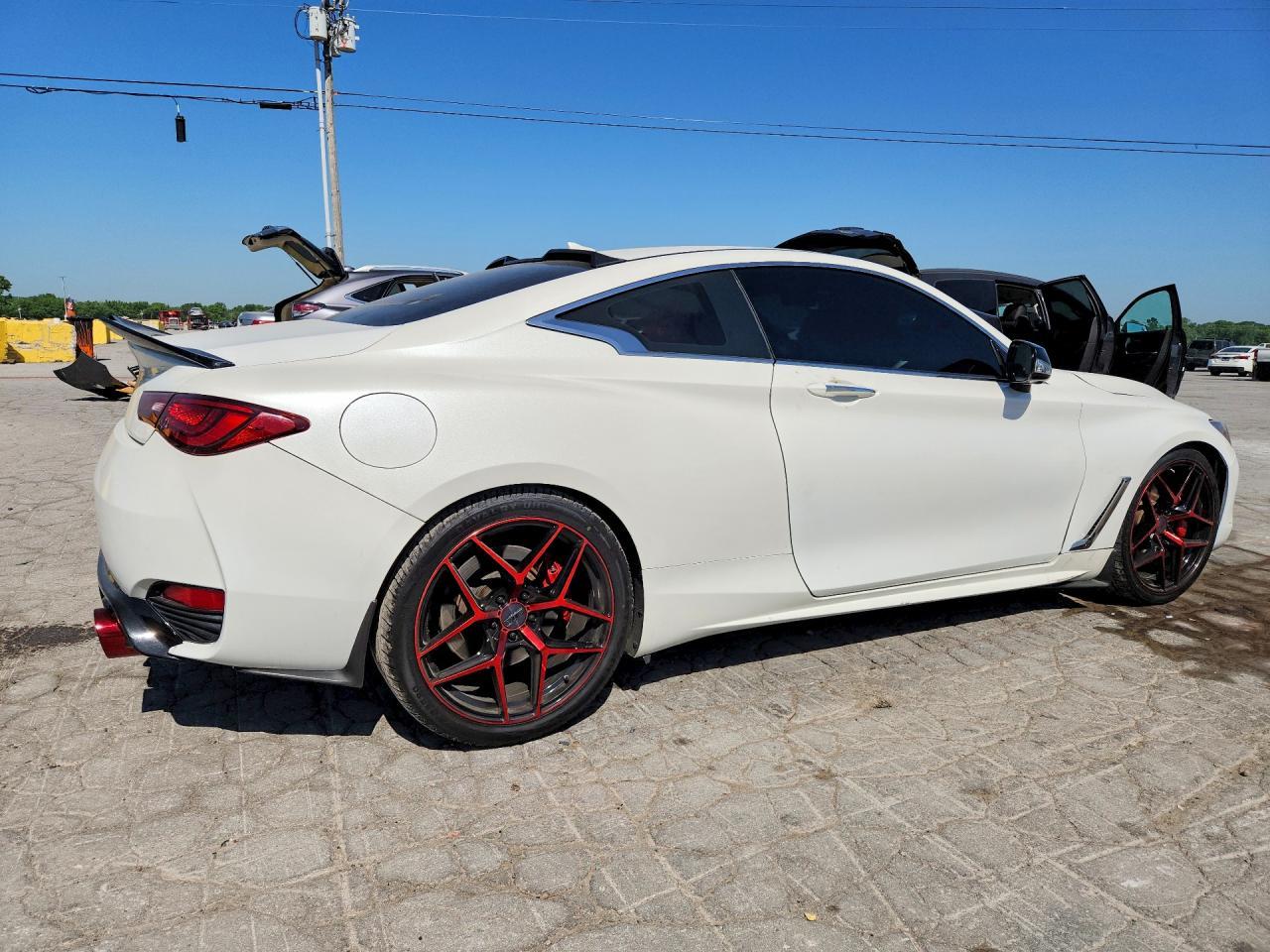 2017 Infiniti Q60 3.0T Premium - zdjęcie 3