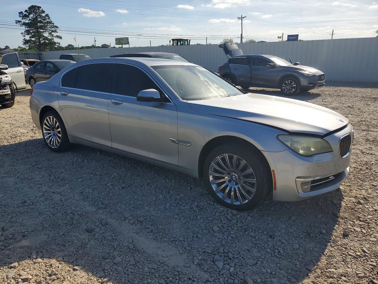 2013 BMW 740 Li - zdjęcie 4