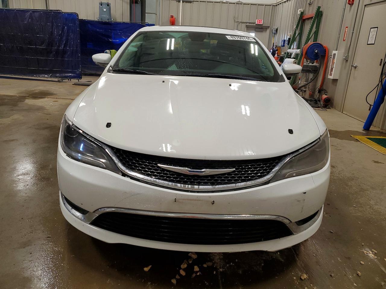 2015 Chrysler 200 Limited - zdjęcie 5