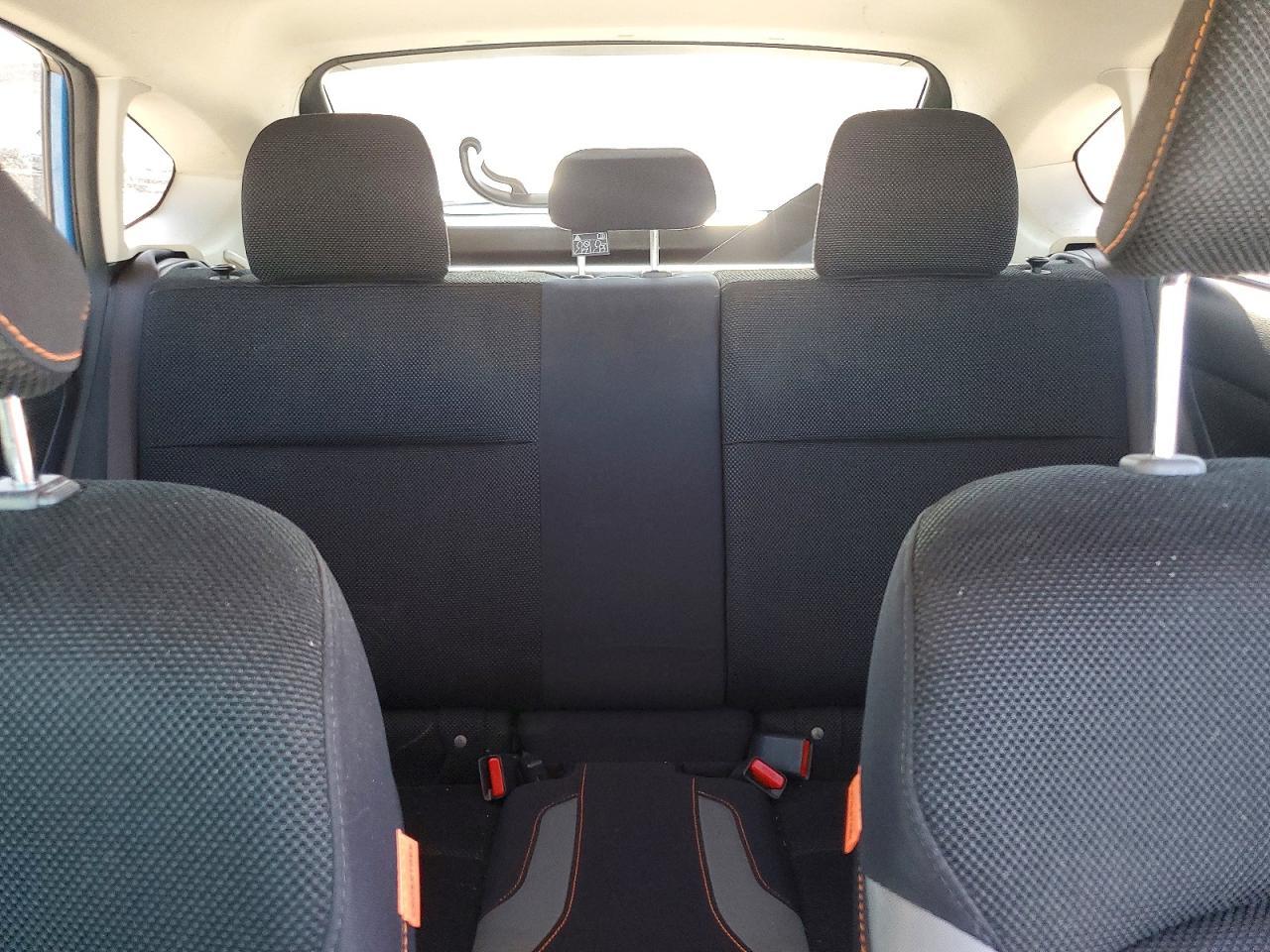 2016 Subaru Crosstrek Premium - zdjęcie 10