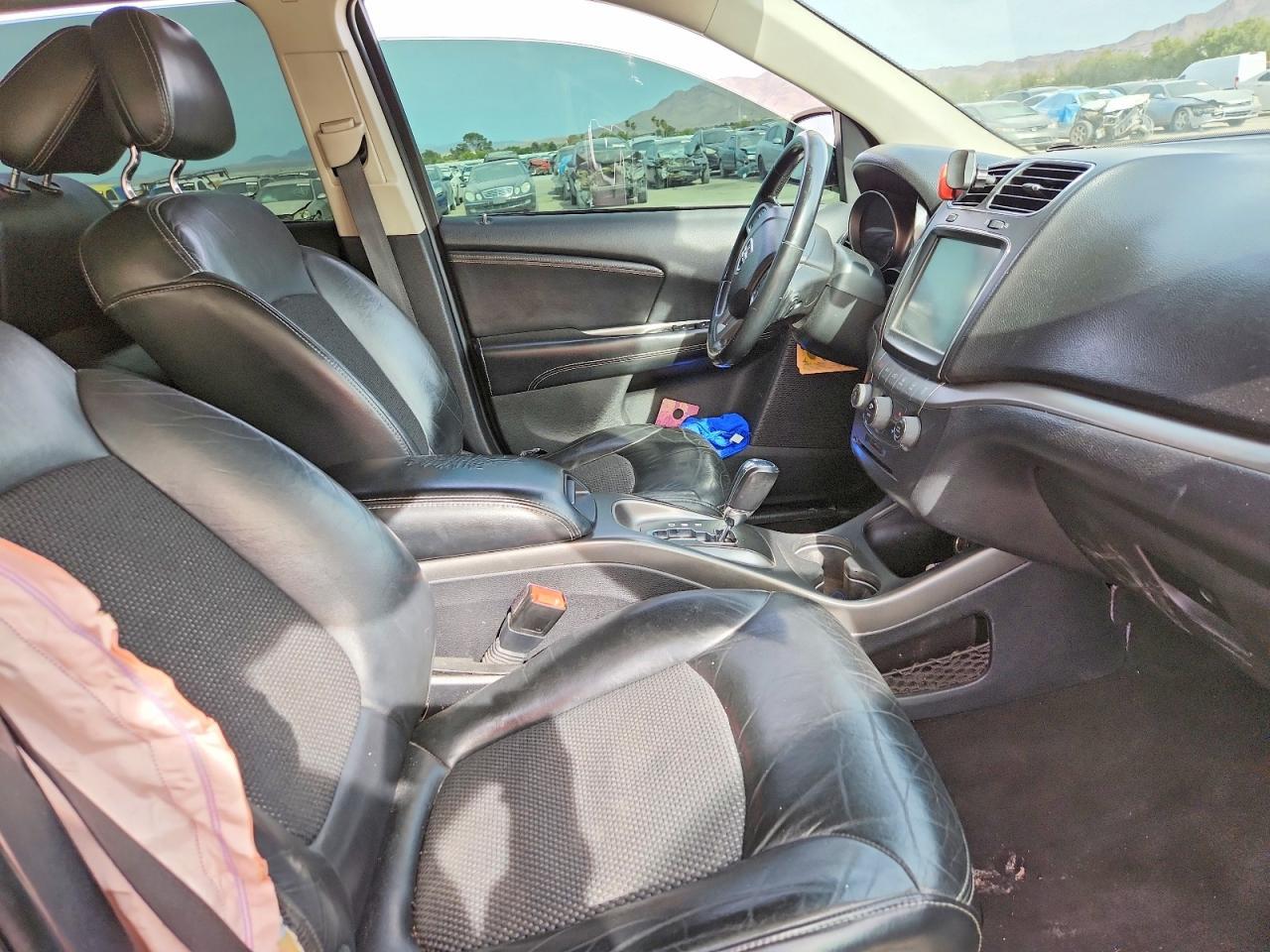 2018 Dodge Journey Crossroad - zdjęcie 13