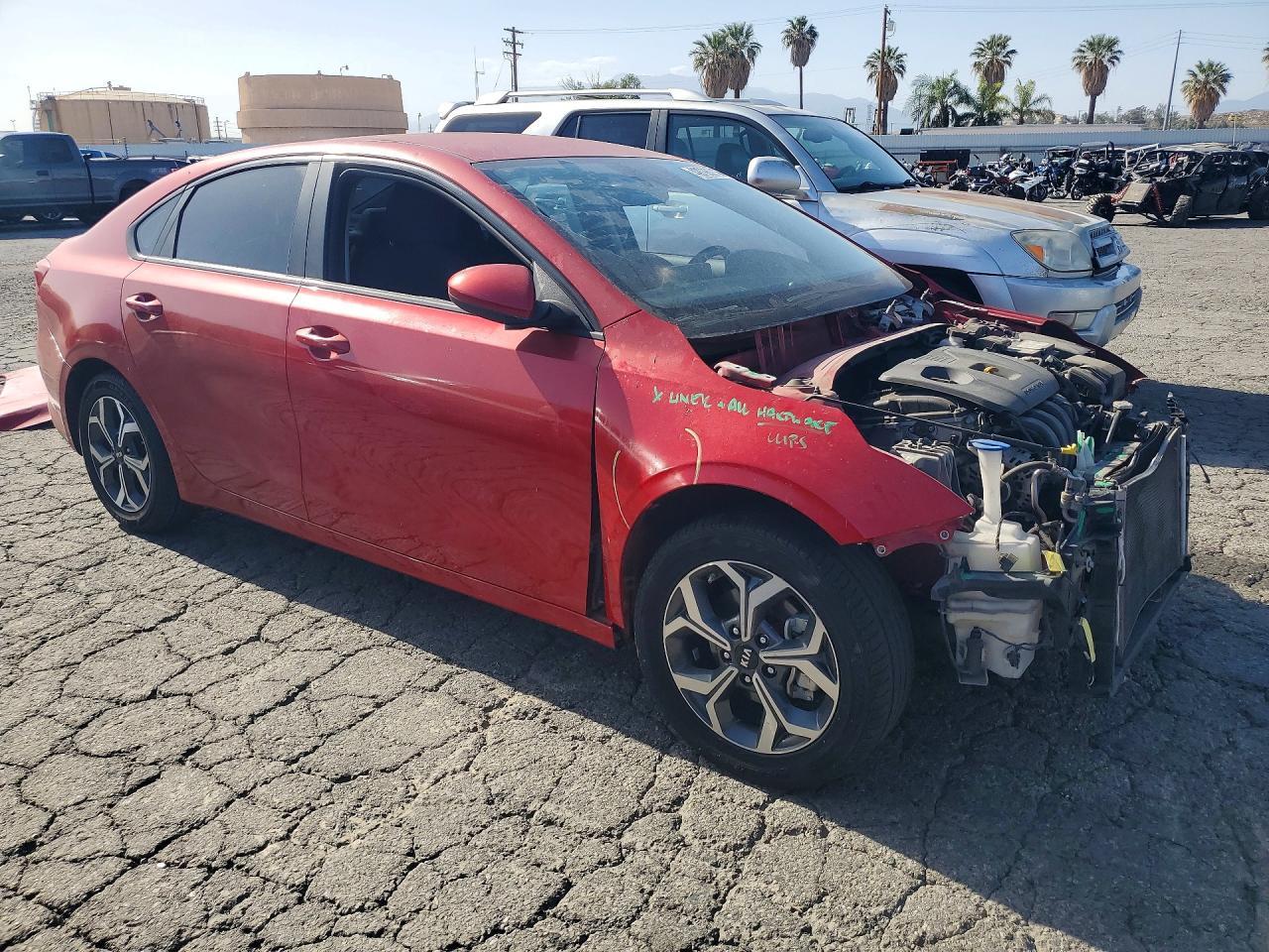 2021 Kia Forte Lxs - zdjęcie 4