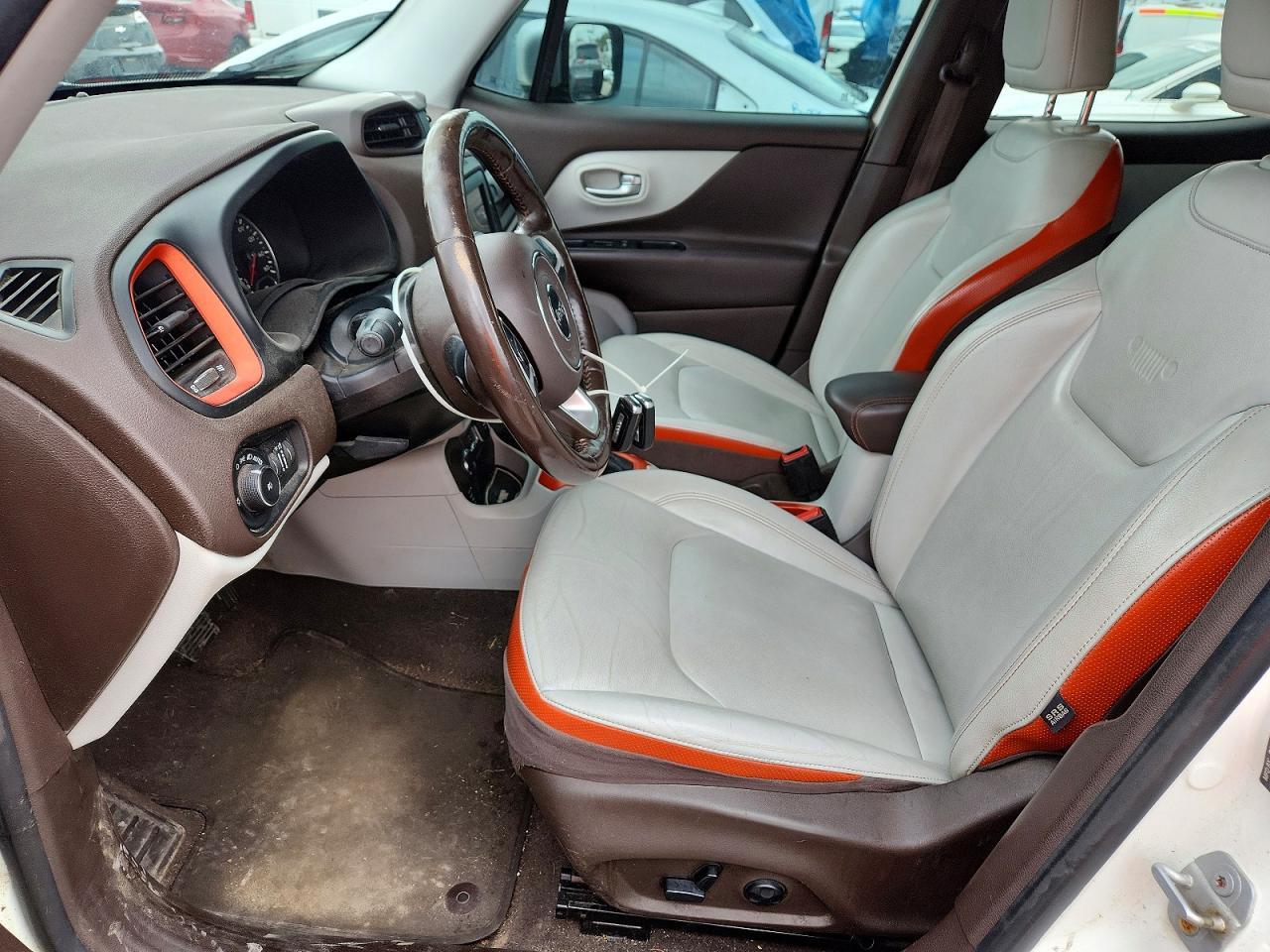 2016 Jeep Renegade Limited - zdjęcie 7