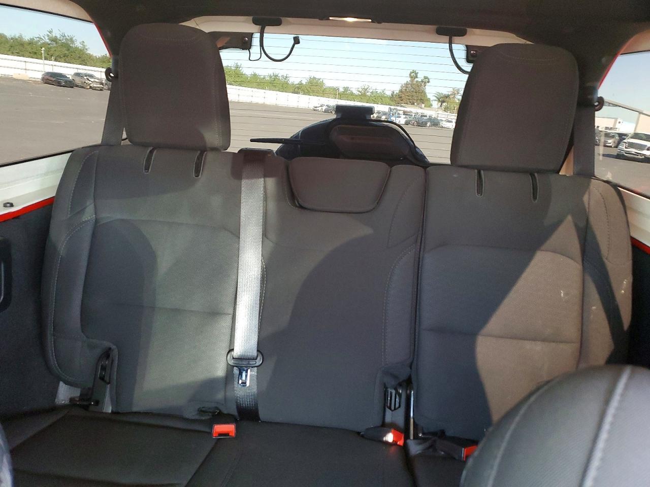 2020 Jeep Wrangler Unlimited Sport - zdjęcie 10