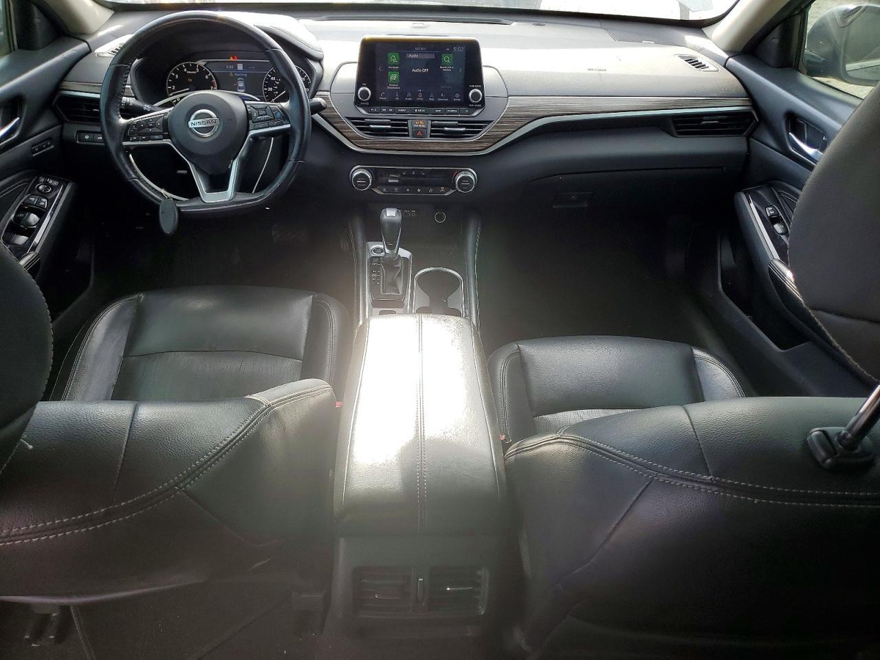 2020 Nissan Altima 2.5 Platinum - zdjęcie 8