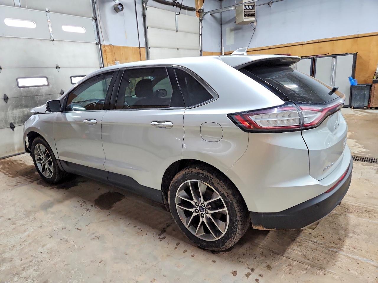 2016 Ford Edge Titanium - zdjęcie 2