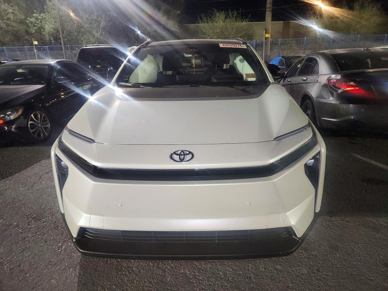 2026 Toyota Bz Xle - zdjęcie 5