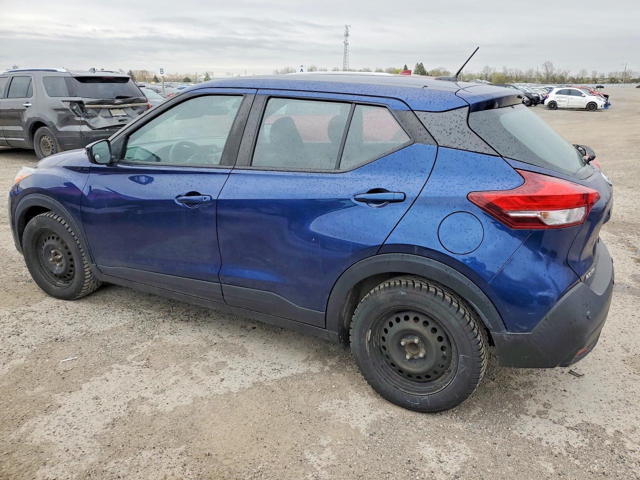 2020 Nissan Kicks Sv - zdjęcie 2