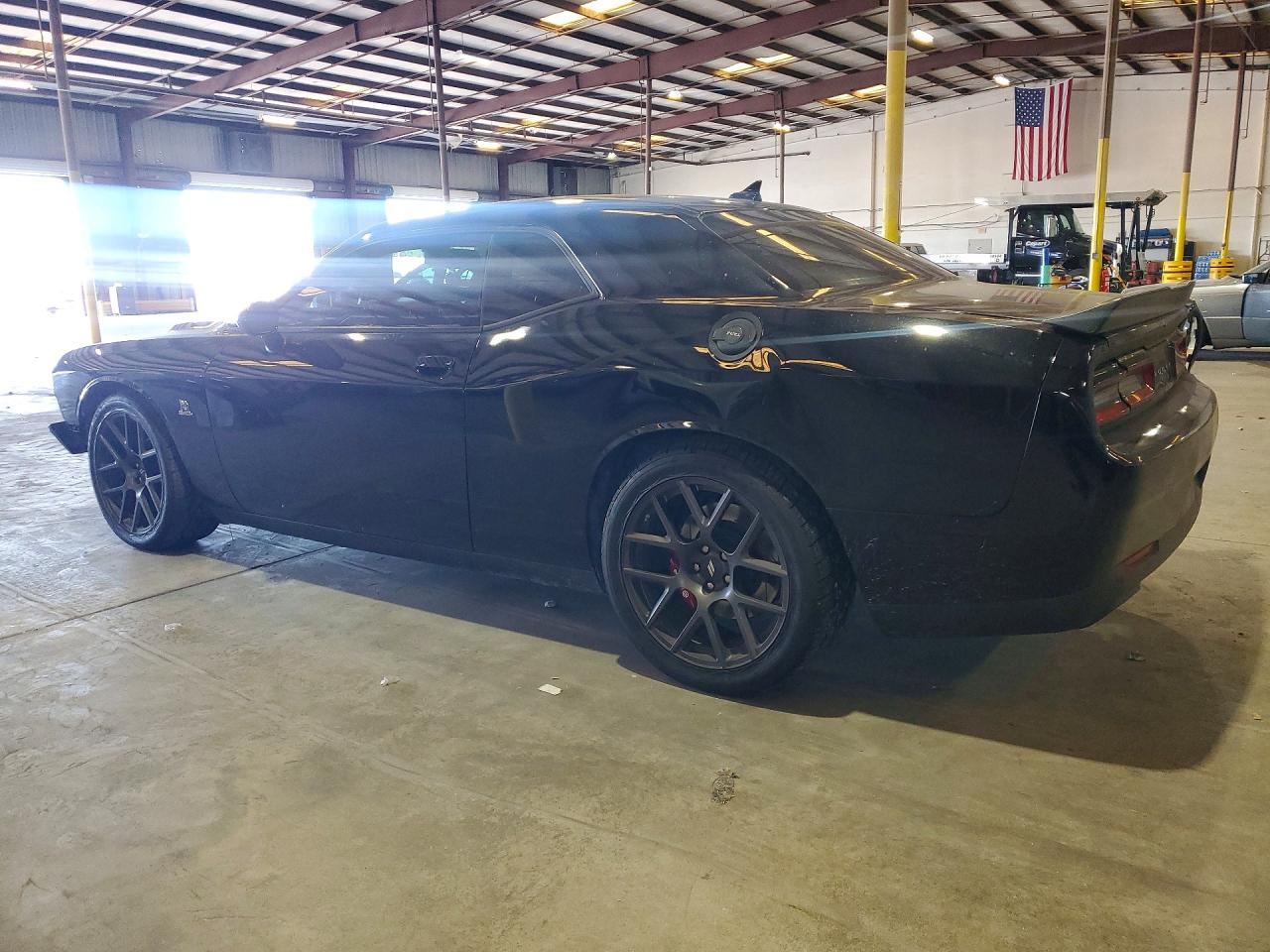 2018 Dodge Challenger R - zdjęcie 2