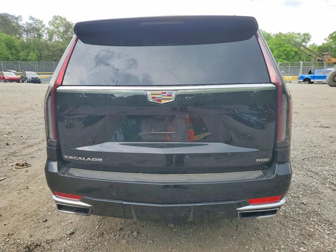 2024 Cadillac Escalade Premium Luxury - zdjęcie 6