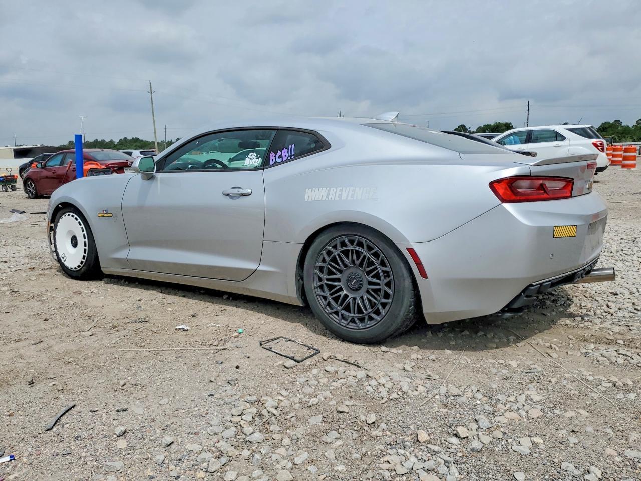 2017 Chevrolet Camaro Lt - zdjęcie 2
