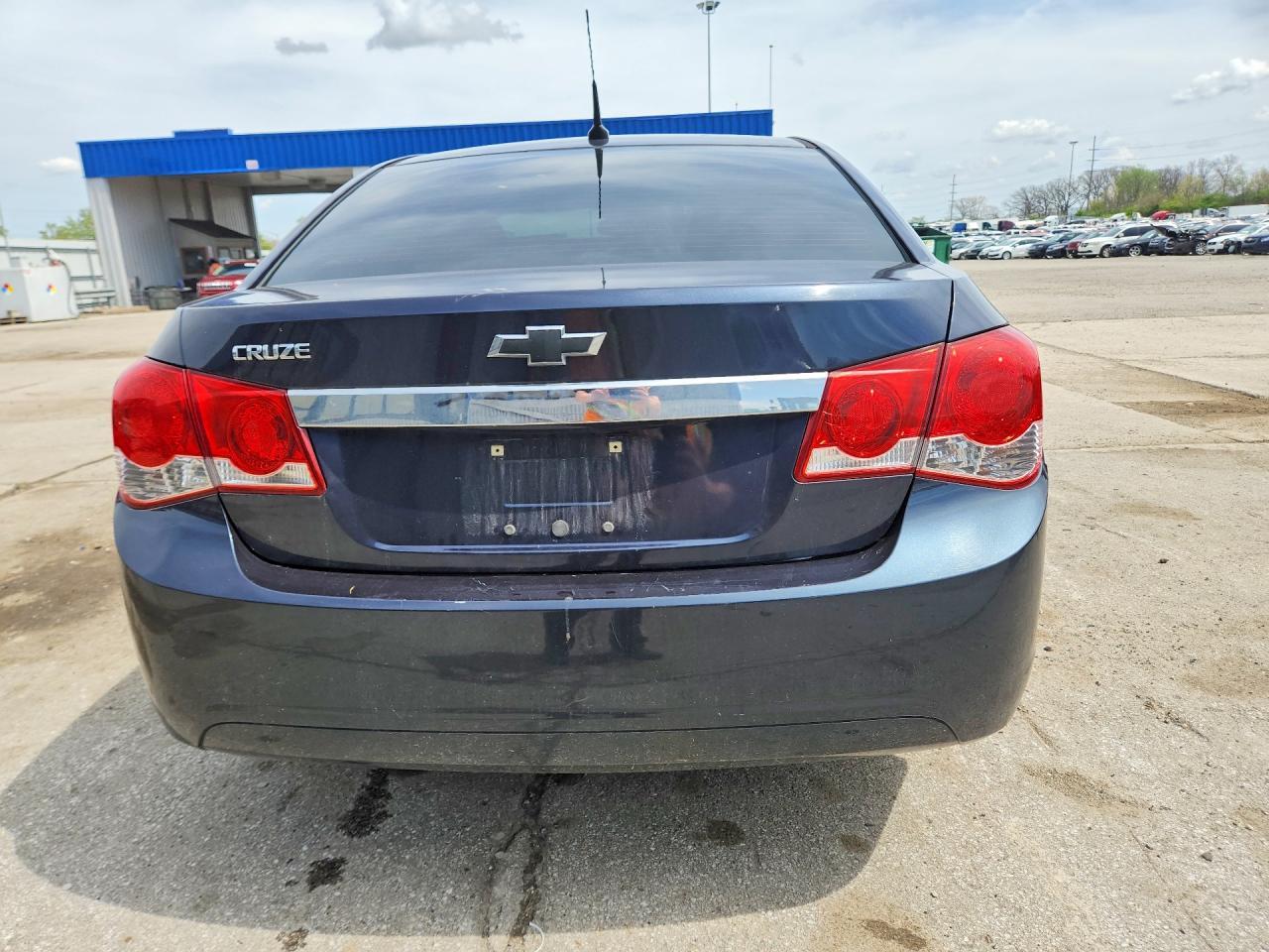 2014 Chevrolet Cruze Ls - zdjęcie 6