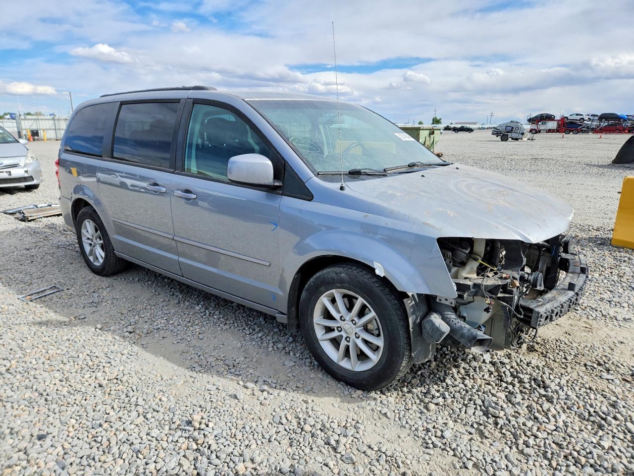 2016 Dodge Grand Caravan Sxt - zdjęcie 4