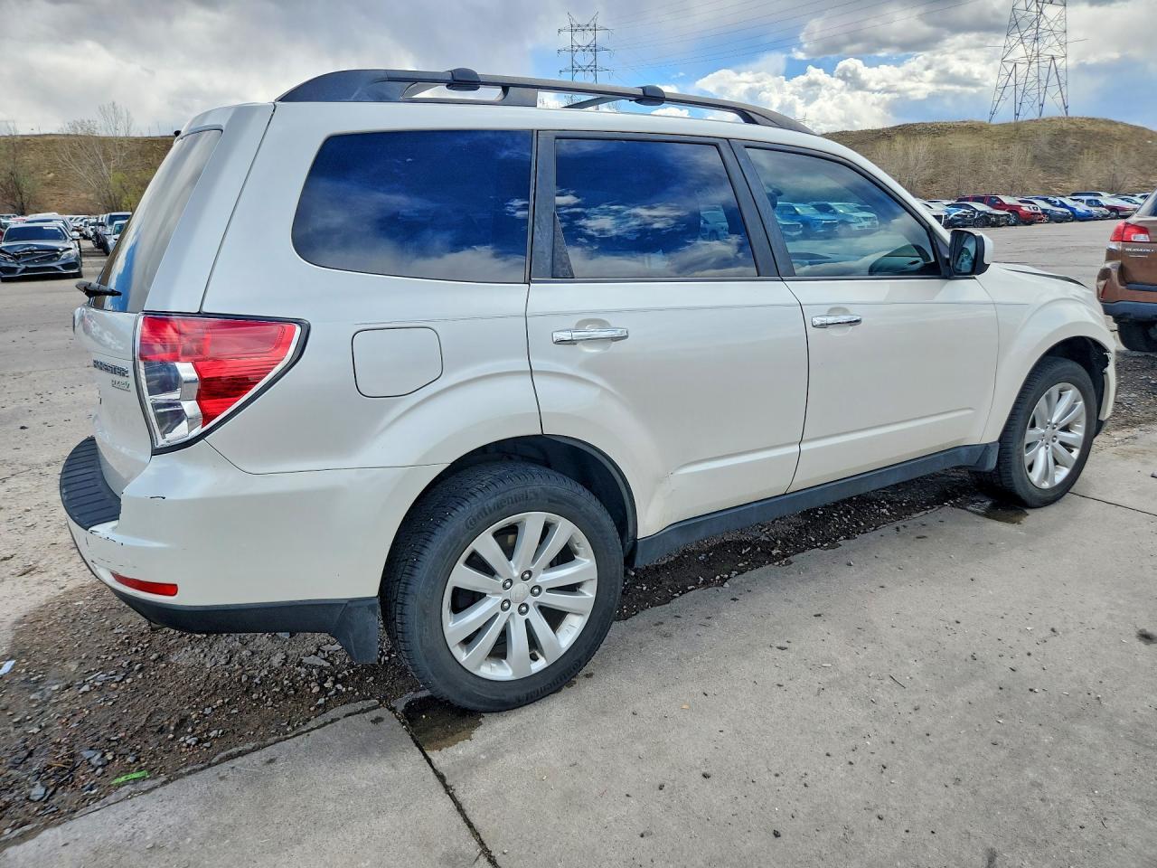 2013 Subaru Forester 2.5X Premium - zdjęcie 3