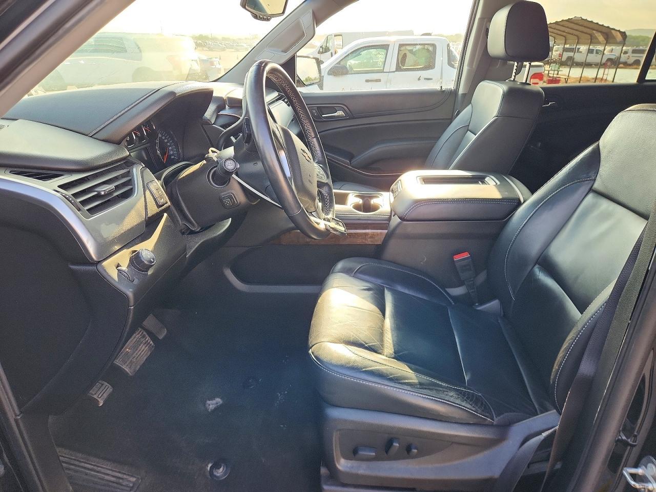 2018 Chevrolet Tahoe C1500 Lt - zdjęcie 7