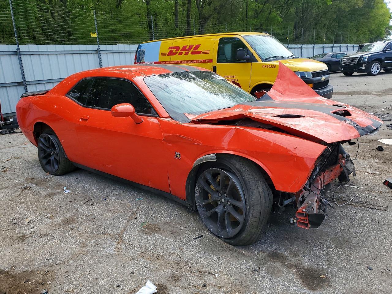 Dodge Challenger - zdjęcie 4