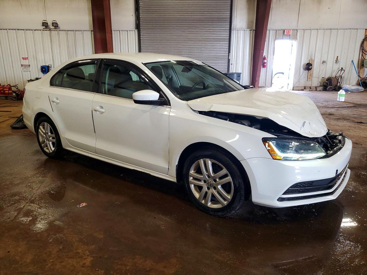 2017 Volkswagen Jetta S - zdjęcie 4