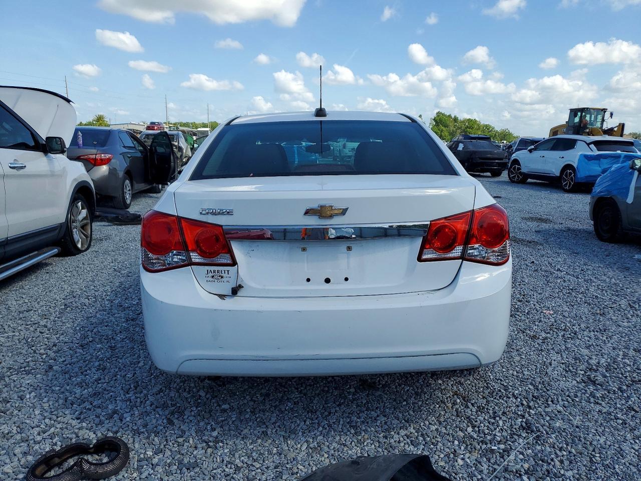 2015 Chevrolet Cruze Ls - zdjęcie 6