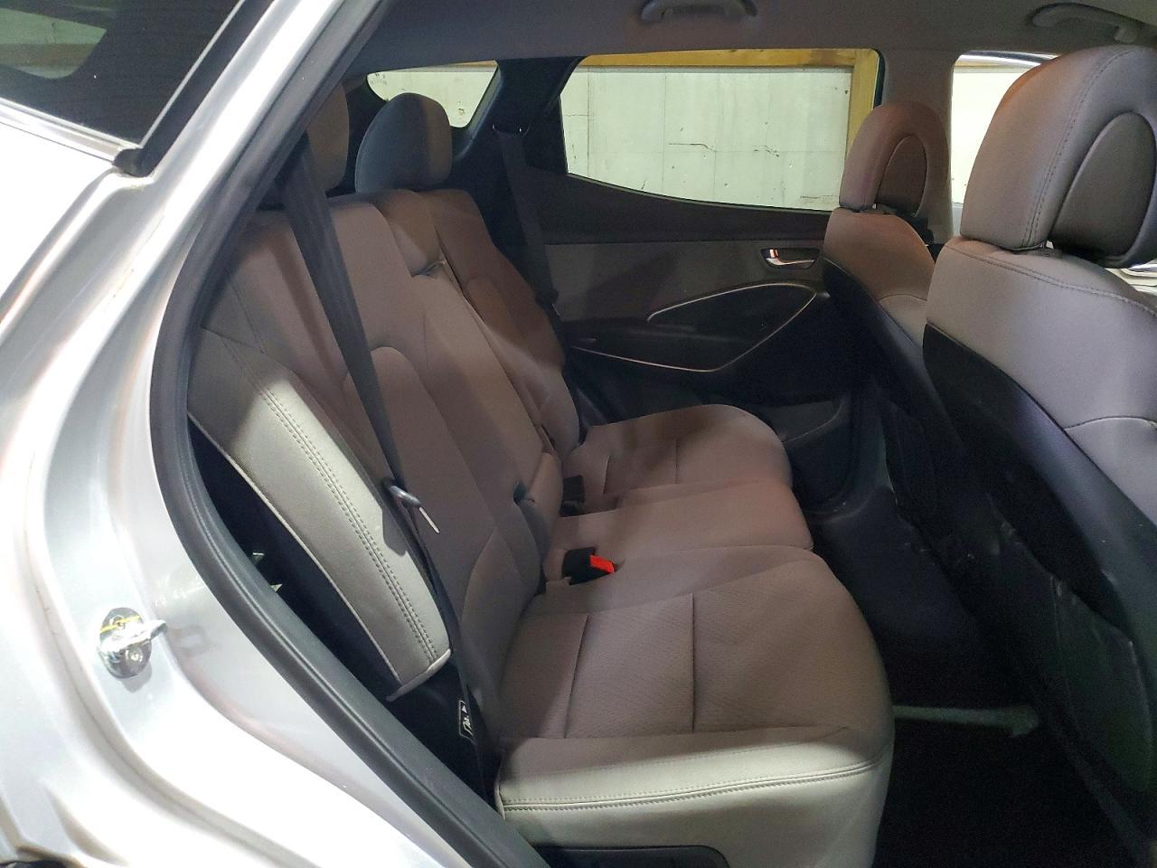 2018 Hyundai Santa Fe Sport 2.4L - zdjęcie 11