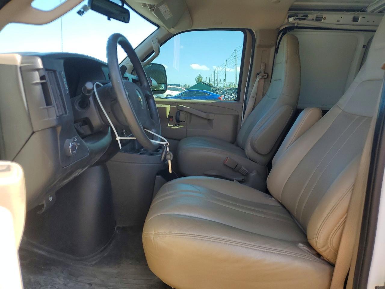 2022 Chevy Express G2500 Cargo - R&D - Prior Fleet - zdjęcie 7
