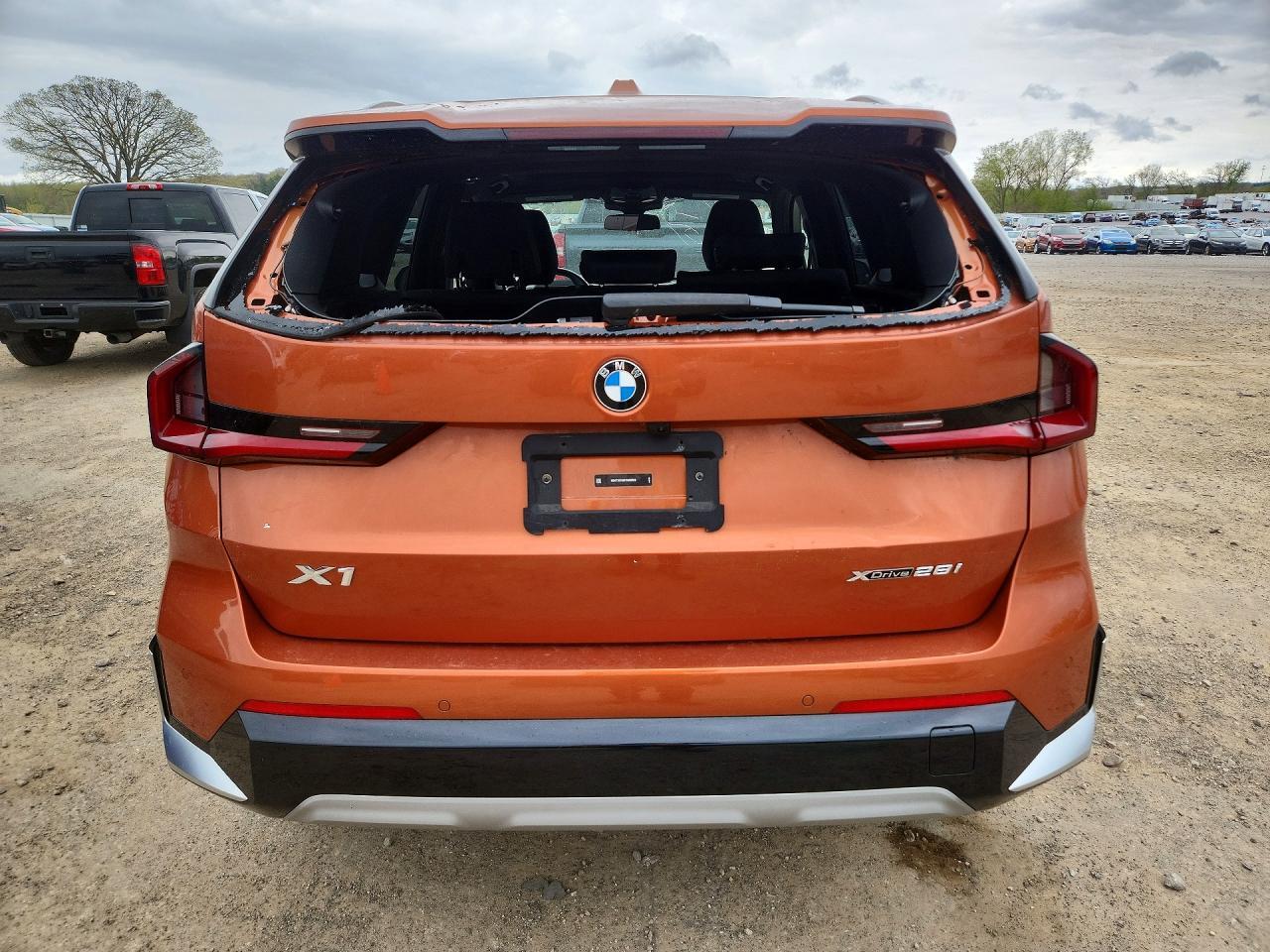 2023 BMW X1 xDrive28I - zdjęcie 6