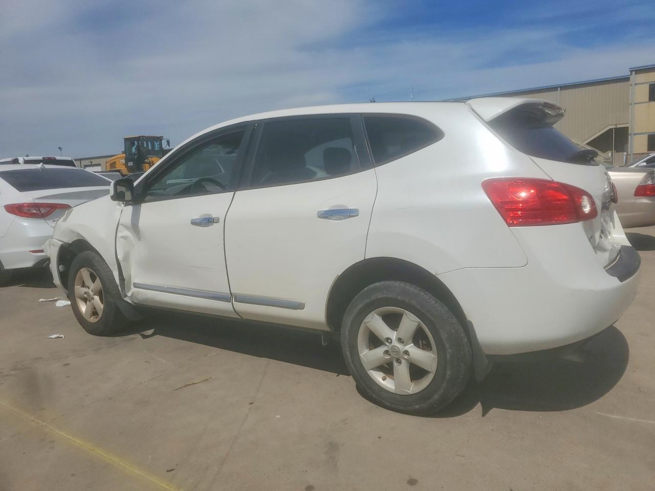 2013 Nissan Rogue S - zdjęcie 2