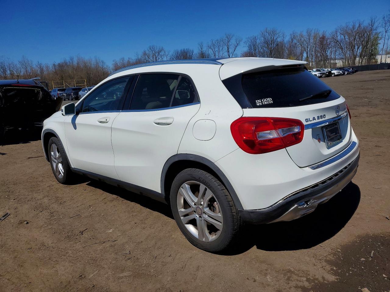 2015 Mercedes-Benz Gla 250 4Matic - zdjęcie 2
